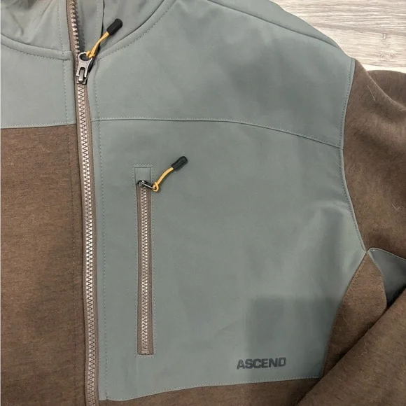 Ascend Men's Brown and Gray Performance Jacket - Picture 2 of 3